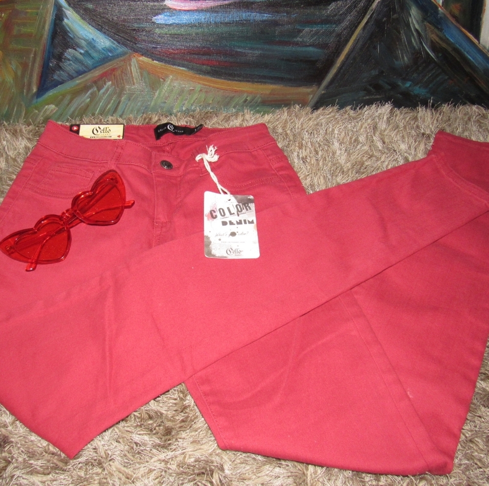 Red denim / high waist / skinny jeans